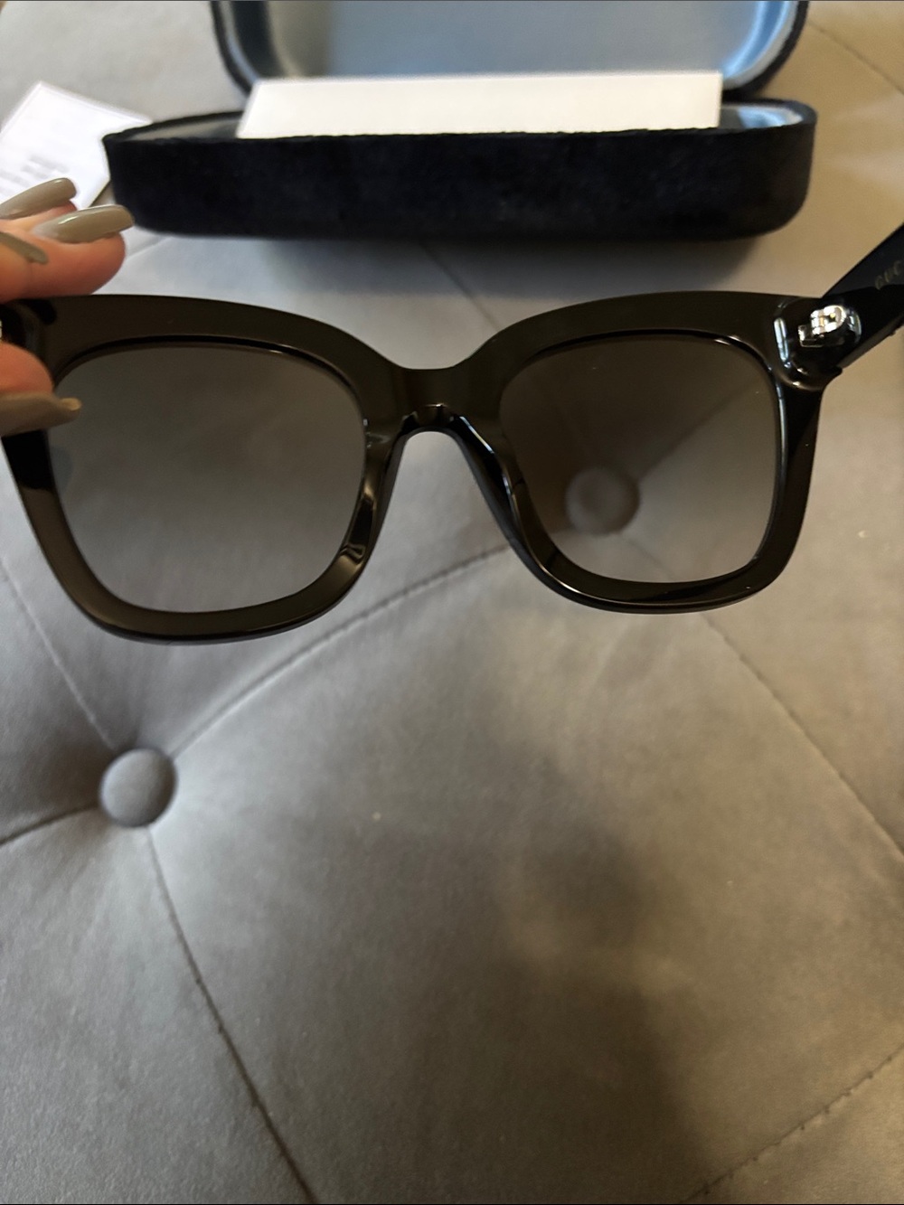 Gucci Black Square Sunglasses for women with Gradient Lenses - Picture 7 of 8
